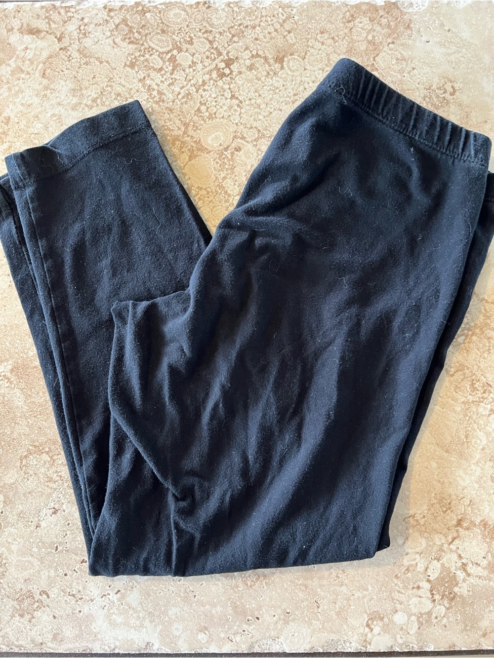 Old Navy Women’s Black Capri Leggings